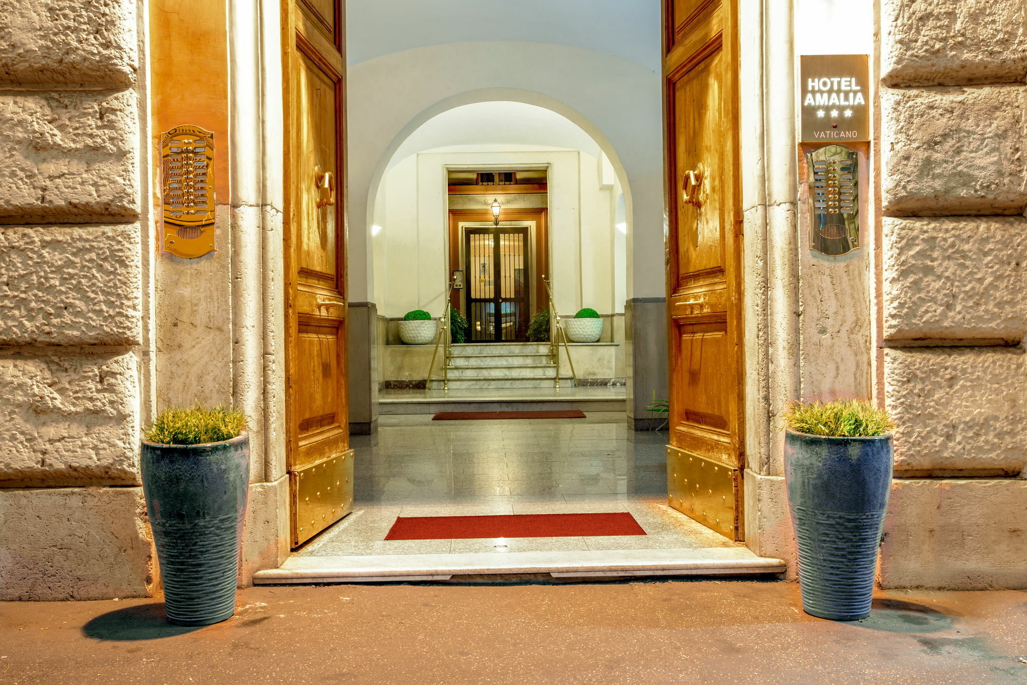 Amalia Vatican House Рим Экстерьер фото